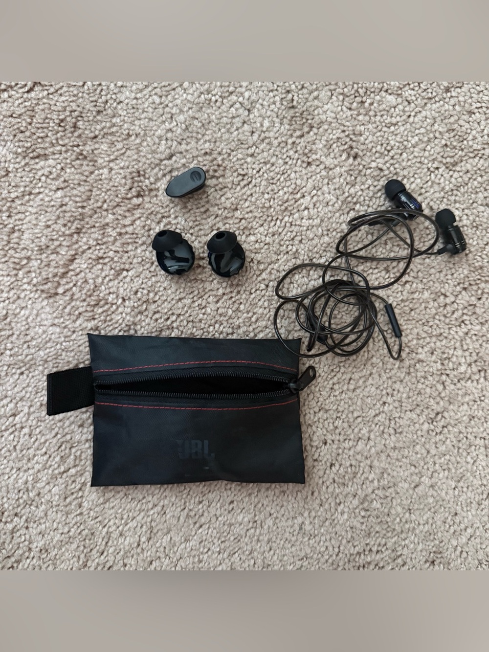 JBL Black Wired In-Ear Earbuds with Zip Carry Pouch